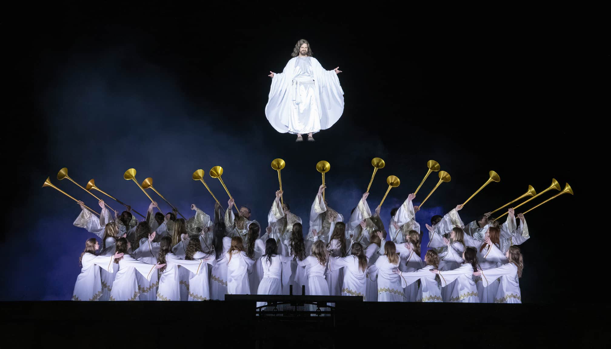 Christ-above-angels-by-Richard