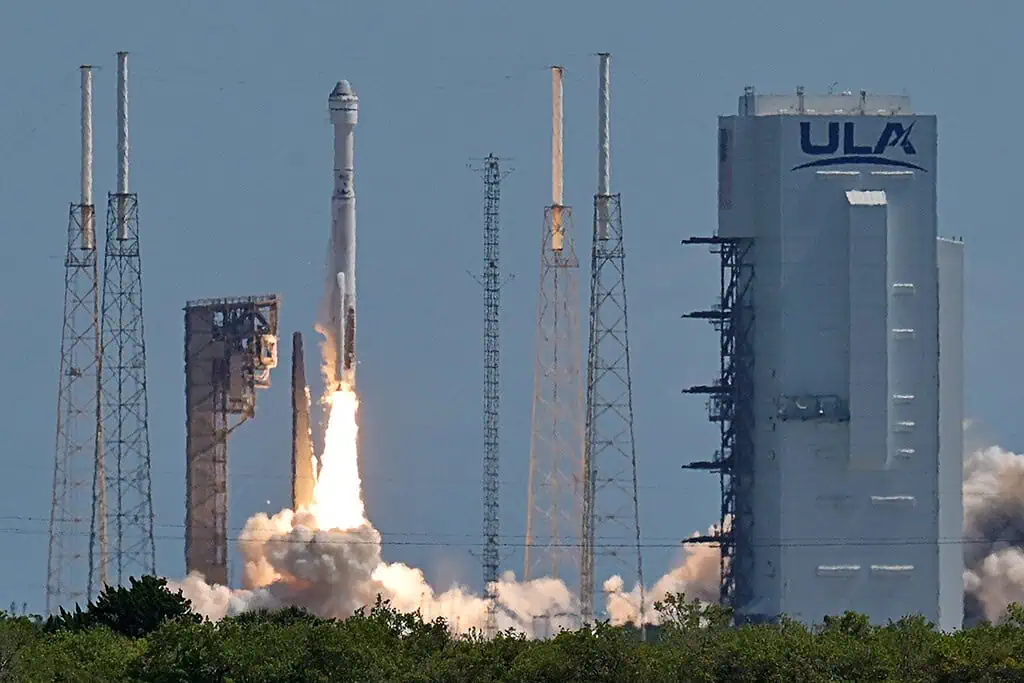 Photo of Starliner