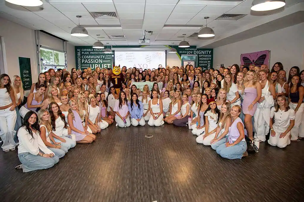 Photo Alpha Chi Omega